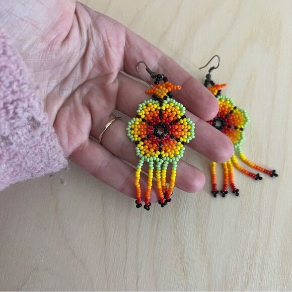 Beaded Bohemian Flower Dangle earrings - Picture 4 of 6